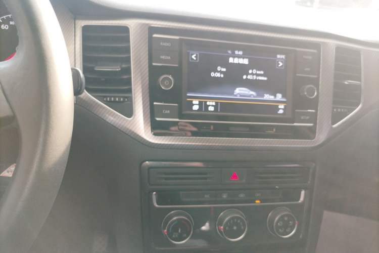 Used Volkswagen Golf Sportsvan 2020 280TSI Automatic Curious Model Audio And AC Panel