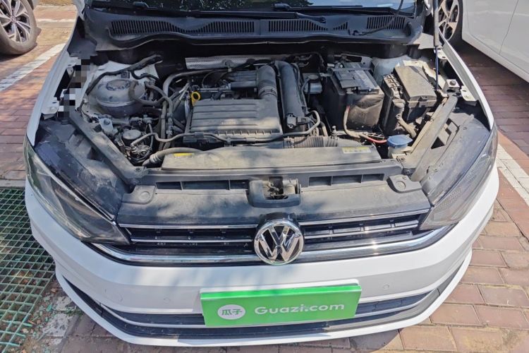 Used Volkswagen Golf Sportsvan 2020 280TSI Automatic Curious Model Engine Bay