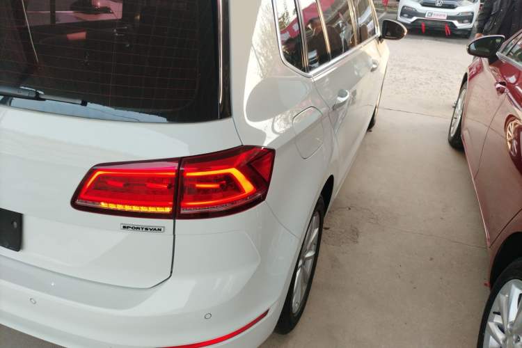 Used Volkswagen Golf Sportsvan 2020 280TSI Automatic Curious Model Exterior 6