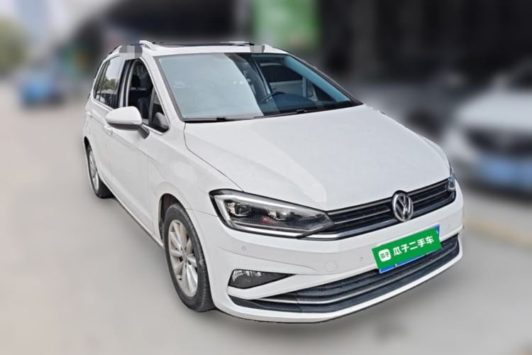 Used Volkswagen Golf Sportsvan 2020 280TSI Automatic Curious Model Front Right 45 Deg