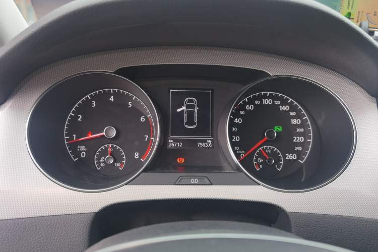 Used Volkswagen Golf Sportsvan 2020 200TSI Automatic C-HR Pure Edition Instrument Cluster