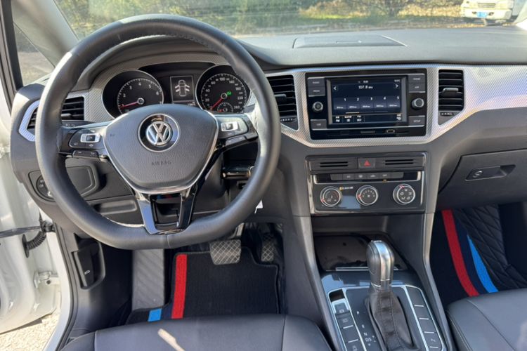 Used Volkswagen Golf Sportsvan 2020 280TSI Automatic Curious Model Interior 2