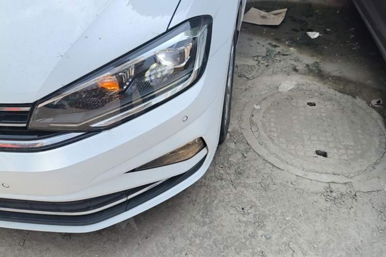 Used Volkswagen Golf Sportsvan 2020 280TSI Automatic Curious Model Left Front Headlight