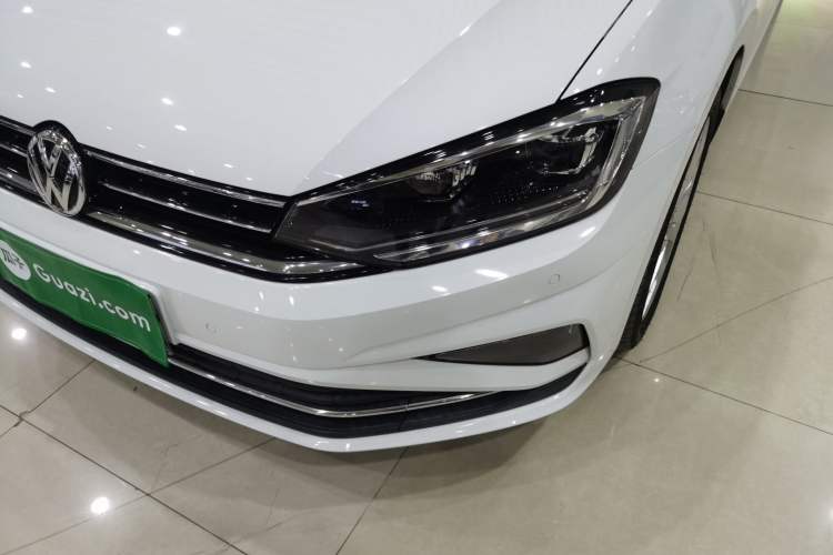 Used Volkswagen Golf Sportsvan 2020 280TSI Automatic Sentinel Edition Left Front Headlight