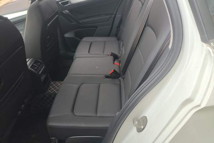 Used Volkswagen Golf Sportsvan 2020 280TSI Automatic Curious Model Left Rear Seat