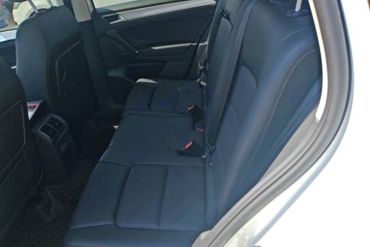 Used Volkswagen Golf Sportsvan 2020 280TSI Automatic Curious Model Left Rear Seat