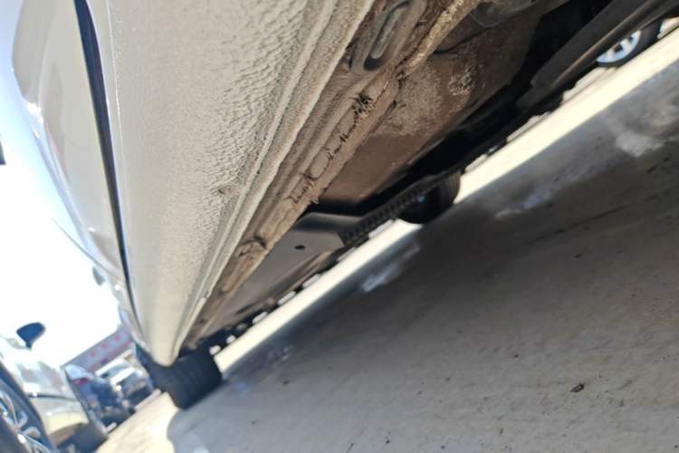Used Volkswagen Golf Sportsvan 2020 280TSI Automatic Curious Model Left Side Sill