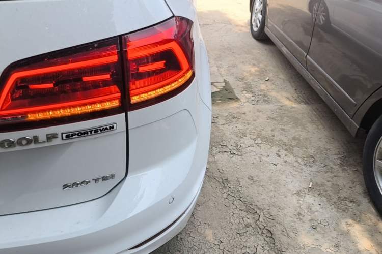 Used Volkswagen Golf Sportsvan 2020 280TSI Automatic Curious Model Right Rear Taillight