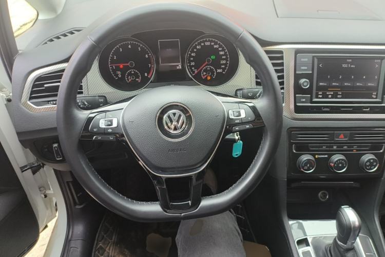 Used Volkswagen Golf Sportsvan 2020 280TSI Automatic Curious Model Steering Wheel