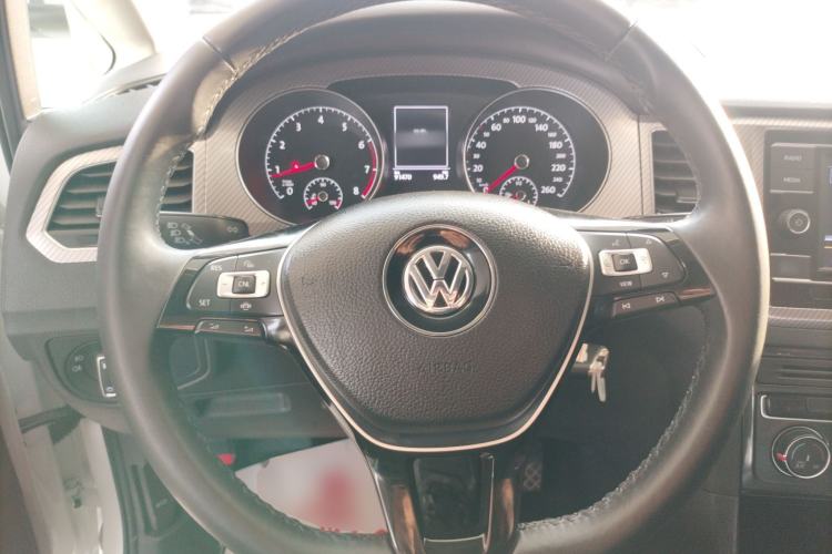 Used Volkswagen Golf Sportsvan 2020 280TSI Automatic Curious Model Steering Wheel