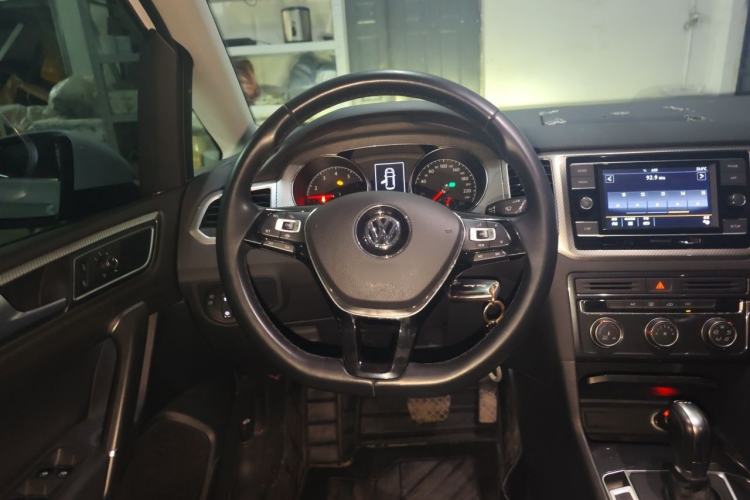 Used Volkswagen Golf Sportsvan 2020 280TSI Automatic Sentinel Edition Steering Wheel