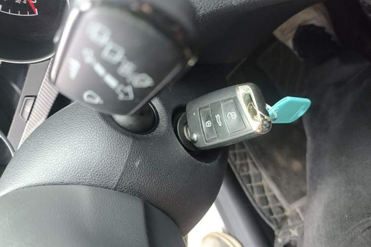 Used Volkswagen Golf Sportsvan 2020 280TSI Automatic Curious Model Vehicle Key