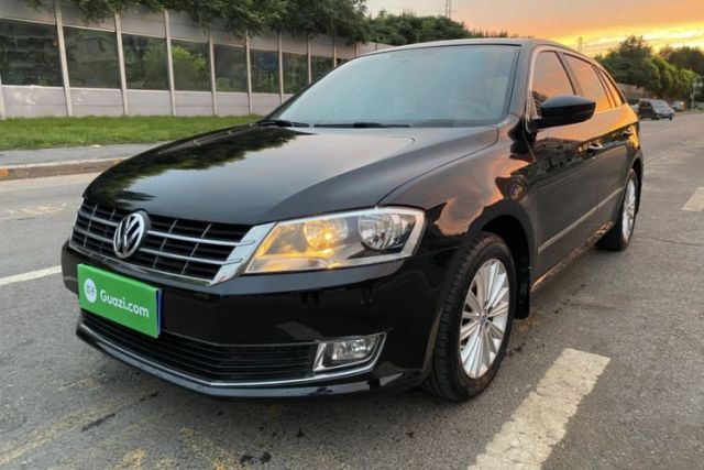 Used Volkswagen Gran Lavida 2013 1.6L Manual Comfort Model