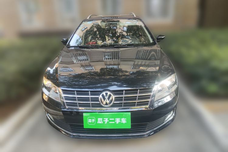 Used Volkswagen Gran Lavida 2013 1.6L Automatic Comfort Model Exterior 1