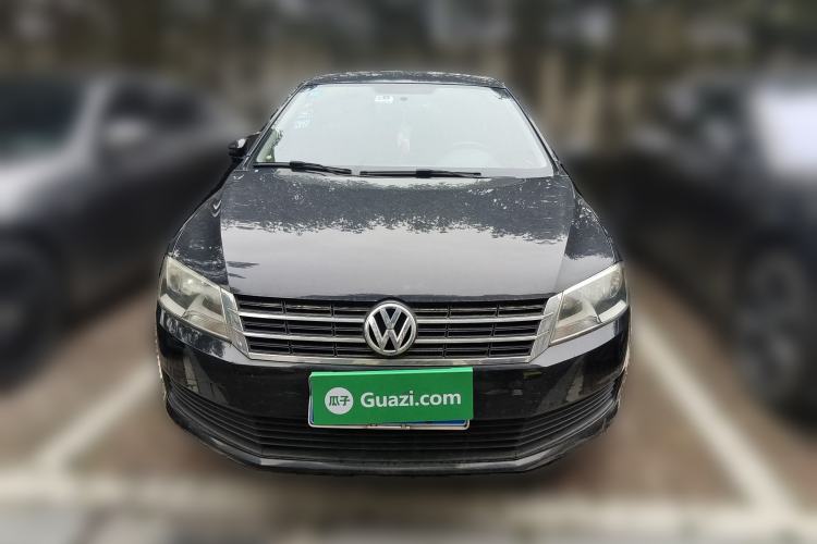 Used Volkswagen Gran Lavida 2013 1.6L Automatic Fashion Model Front