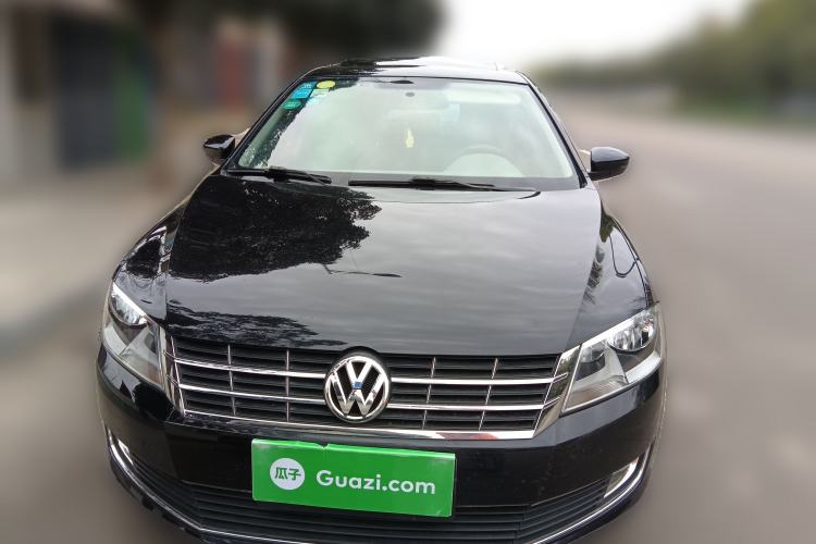 Used Volkswagen Gran Lavida 2013 1.4 TSI Automatic Comfort Model Front