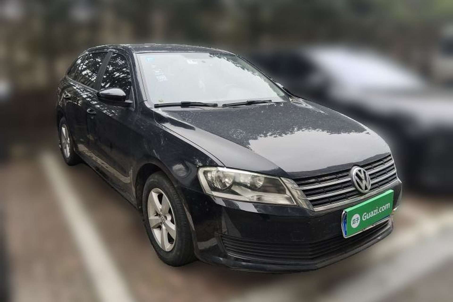 Used Volkswagen Gran Lavida 2013 1.6L Automatic Fashion Model Front Right 45 Deg