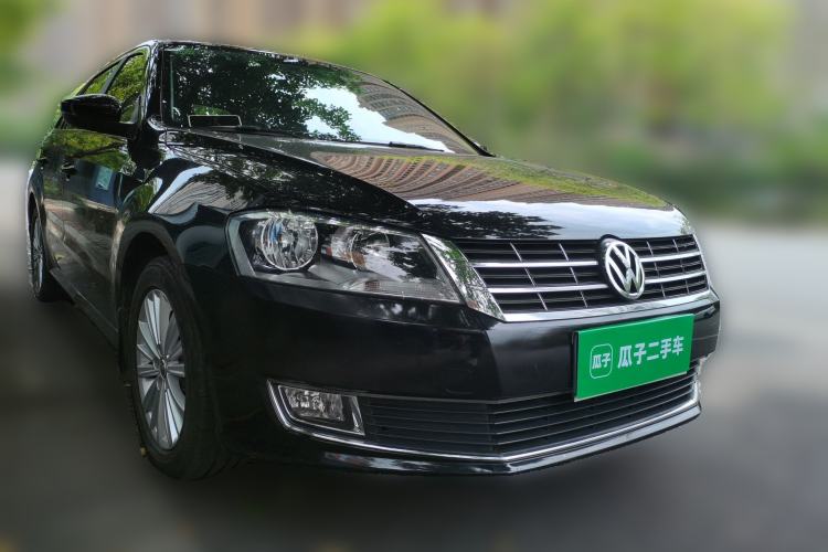 Used Volkswagen Gran Lavida 2013 1.6L Manual Comfort Model Front Right 45 Deg