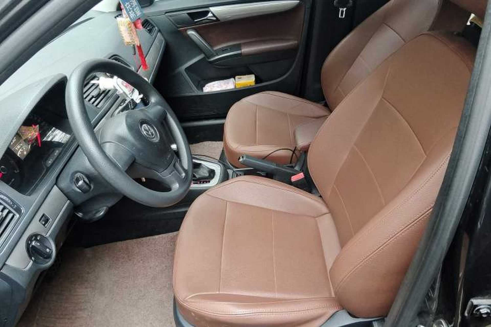 Used Volkswagen Gran Lavida 2013 1.6L Automatic Fashion Model Left Front Seat