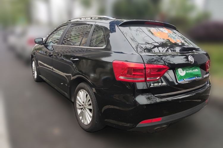 Used Volkswagen Gran Lavida 2013 1.4 TSI Automatic Comfort Model Rear Left 45 Deg