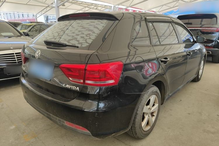 Used Volkswagen Gran Lavida 2013 1.6L Automatic Fashion Model Rear Right 45 Deg