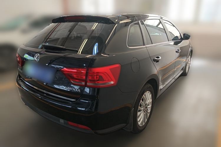 Used Volkswagen Gran Lavida 2013 1.6L Automatic Luxury Model Rear Right 45 Deg