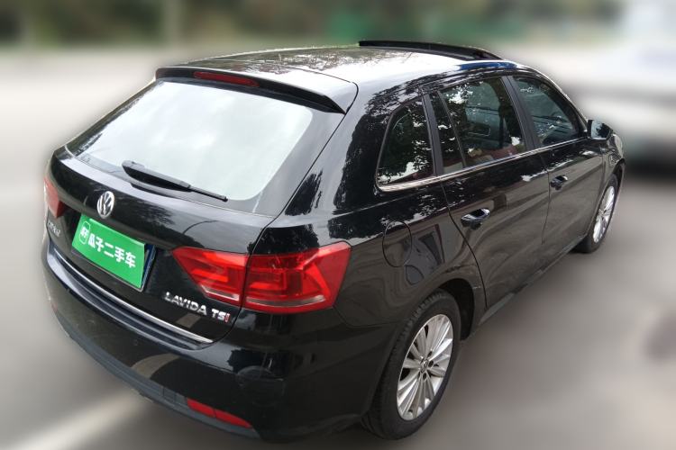 Used Volkswagen Gran Lavida 2013 1.4 TSI Automatic Comfort Model Rear Right 45 Deg