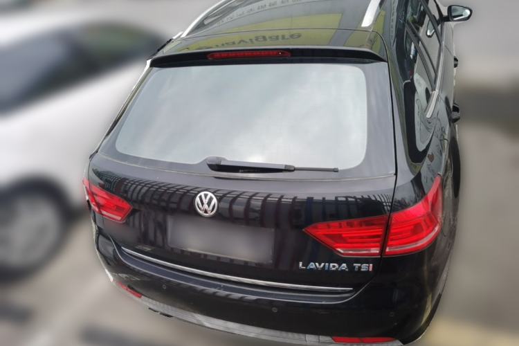 Used Volkswagen Gran Lavida 2013 1.4 TSI Automatic Luxury Model Rear