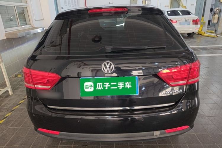 Used Volkswagen Gran Lavida 2013 1.6L Automatic Luxury Model Rear