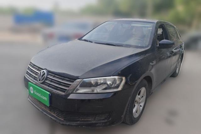 Used Volkswagen Gran Lavida 2013 1.6L Automatic Fashion Model
