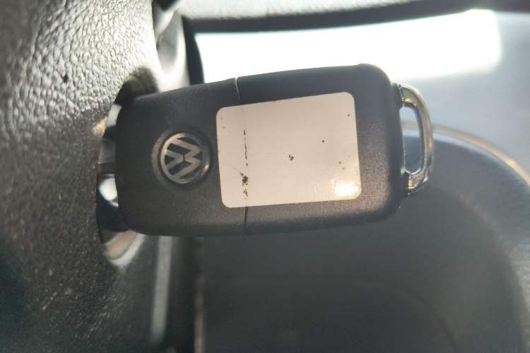 Used Volkswagen Gran Lavida 2013 1.6L Manual Comfort Model Vehicle Key