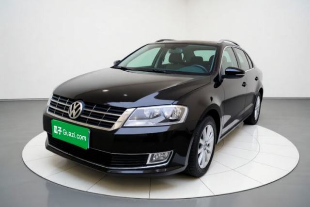 Używany Volkswagen Gran Lavida 2013 1.6L Manual Comfort Model
