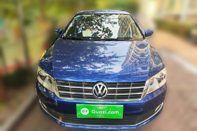 Used Volkswagen Gran Lavida 2013 1.4 TSI Automatic Comfort Model Front