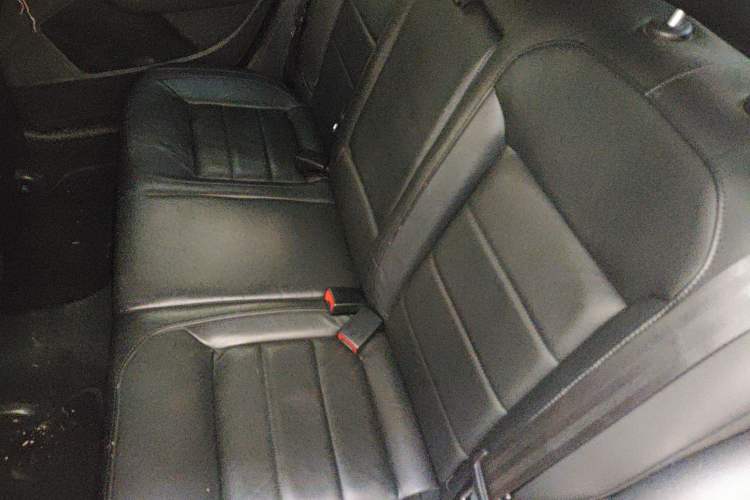 Used Volkswagen Gran Lavida 2013 1.4 TSI Automatic Comfort Model Left Rear Seat