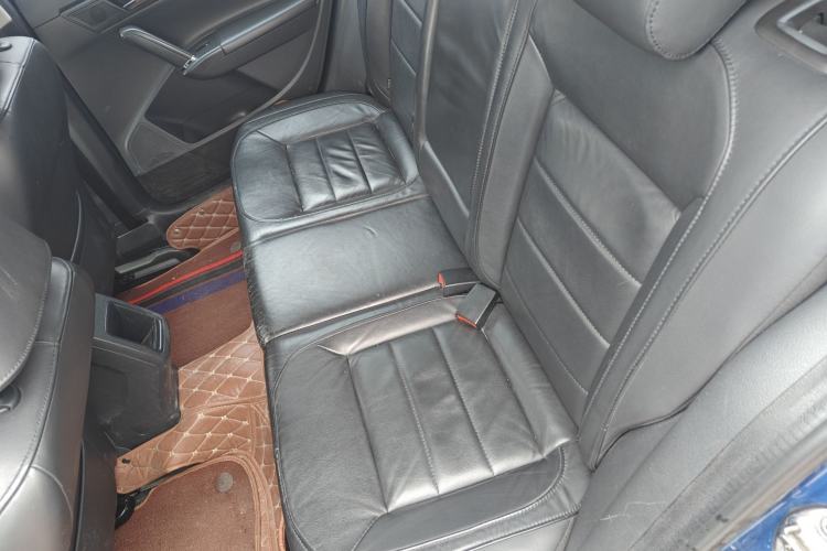 Used Volkswagen Gran Lavida 2013 1.4 TSI Automatic Comfort Model Left Rear Seat