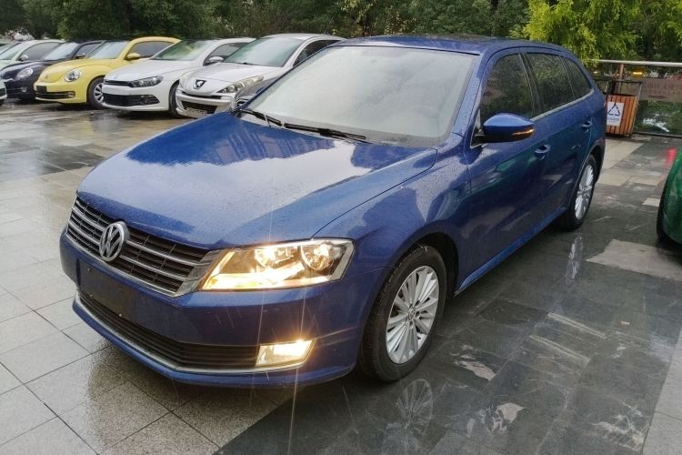 Used Volkswagen Gran Lavida 2013 1.4 TSI Manual Comfort Model Left Side