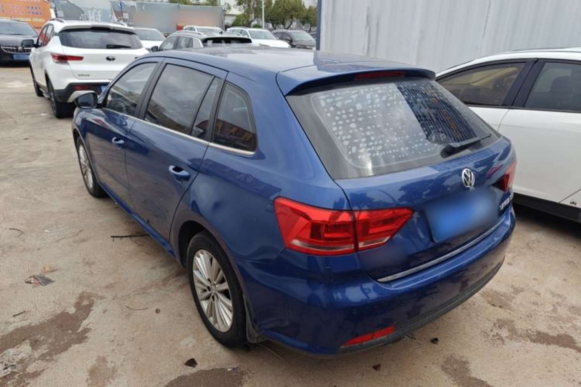 Used Volkswagen Gran Lavida 2013 1.4 TSI Automatic Comfort Model Rear Left 45 Deg