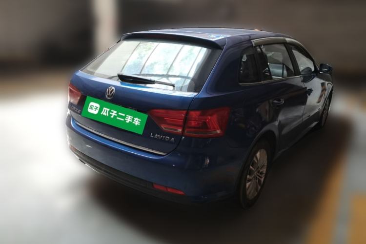 Used Volkswagen Gran Lavida 2013 1.6L Automatic Comfort Model Rear Right 45 Deg