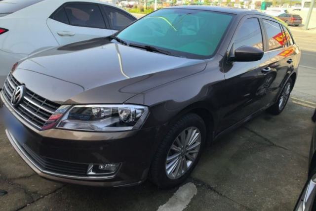 Used Volkswagen Gran Lavida 2013 1.6L Manual Comfort Model