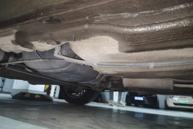 Used Volkswagen Gran Lavida 2013 1.6L Automatic Comfort Model Chassis Front Left