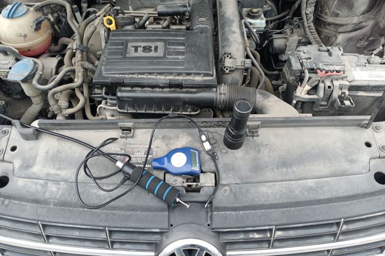 Used Volkswagen Gran Lavida 2013 1.4 TSI Manual Comfort Model Engine Bay