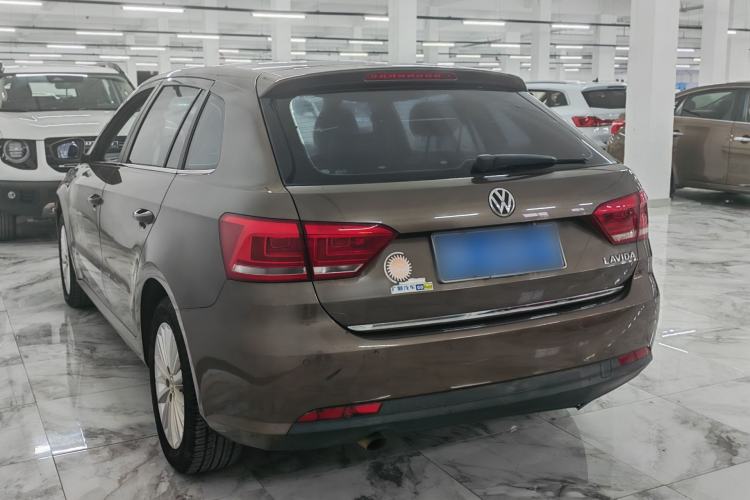 Used Volkswagen Gran Lavida 2013 1.6L Automatic Comfort Model Exterior 2