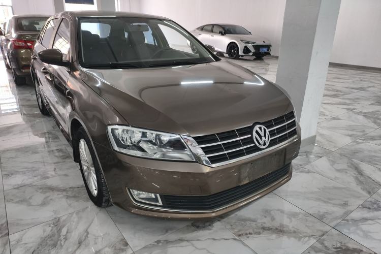 Used Volkswagen Gran Lavida 2013 1.6L Automatic Comfort Model Exterior 3