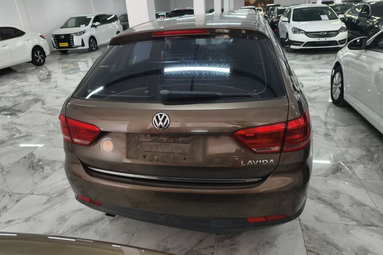 Used Volkswagen Gran Lavida 2013 1.6L Automatic Comfort Model Exterior 5