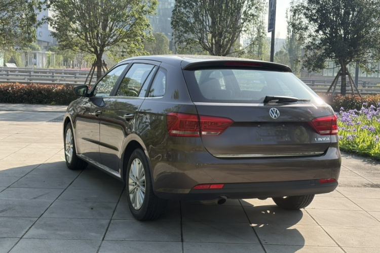 Used Volkswagen Gran Lavida 2013 1.6L Automatic Comfort Model Exterior 7