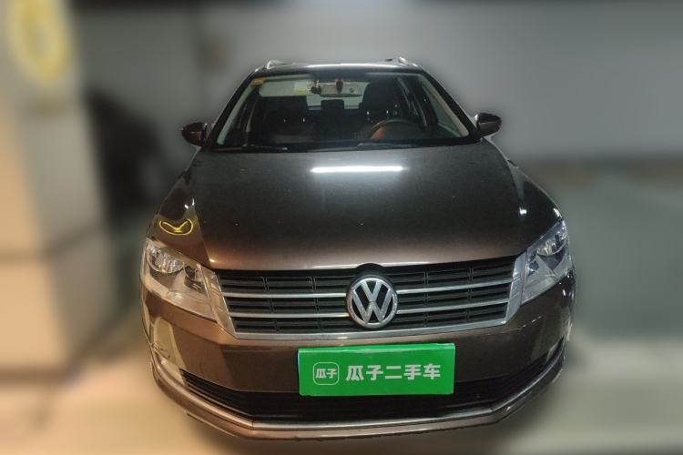 Used Volkswagen Gran Lavida 2013 1.4 TSI Automatic Comfort Model Front