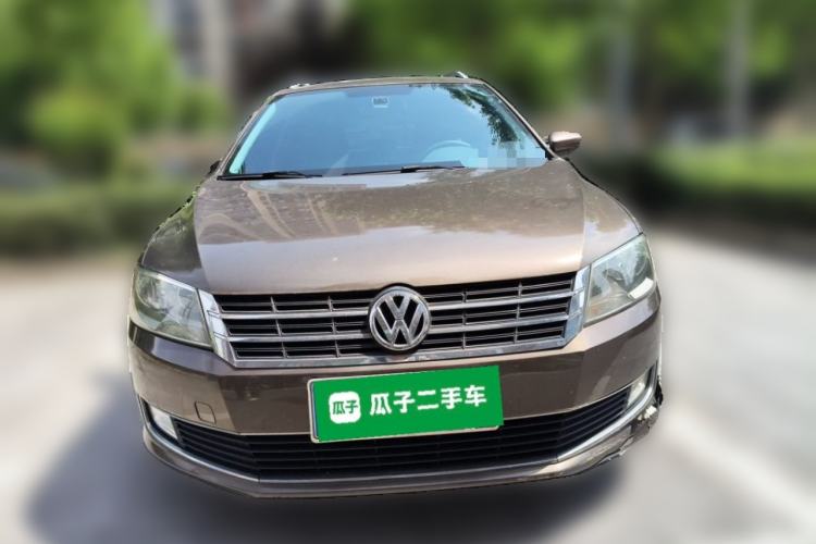 Used Volkswagen Gran Lavida 2013 1.6L Automatic Comfort Model Front