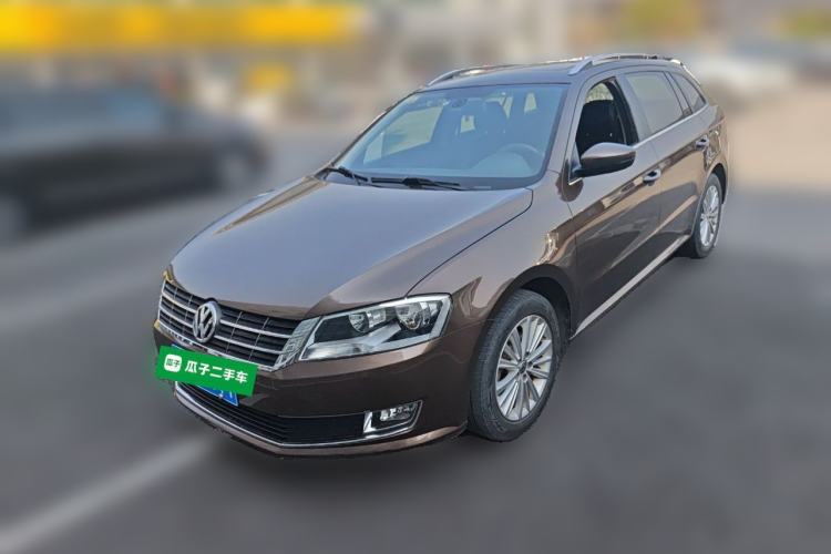 Used Volkswagen Gran Lavida 2013 1.6L Manual Comfort Model Front Left 45 Deg