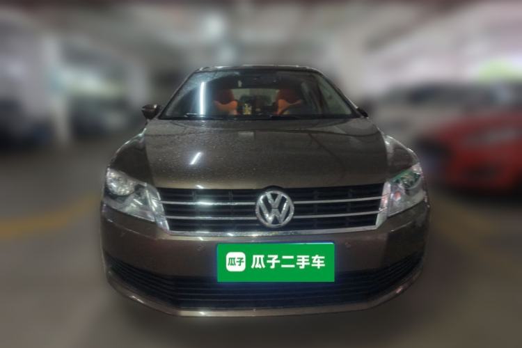Used Volkswagen Gran Lavida 2013 1.6L Automatic Fashion Model Front