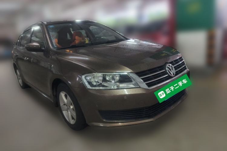 Used Volkswagen Gran Lavida 2013 1.6L Automatic Fashion Model Front Right 45 Deg